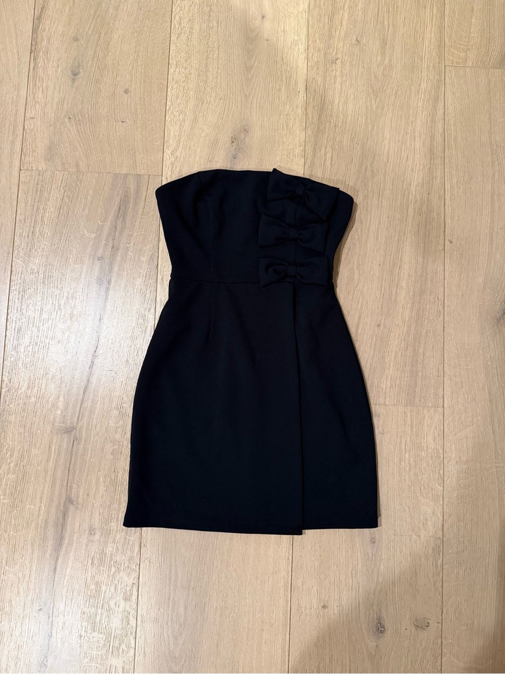 Aqua Strapless Black Bow-Accent mini Dress